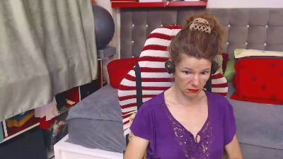 kellynumber8 live cam on Cam4