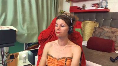 kellynumber8 live cam on Cam4
