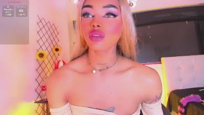 kendra_bailey live cam on Cam4