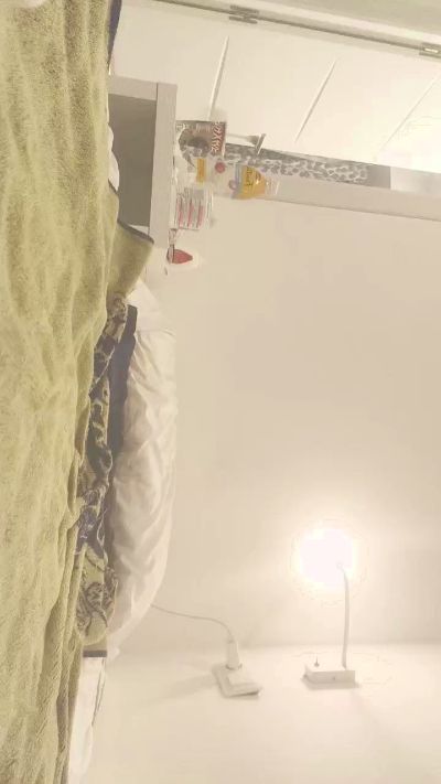 kenishi22 live cam on Cam4