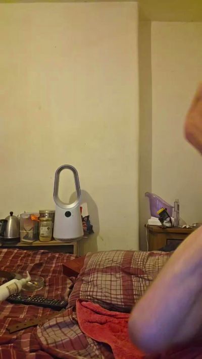 kennycando live cam on Cam4