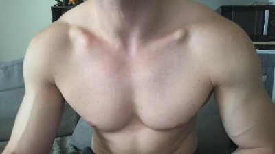 kenzo842 live cam on Cam4