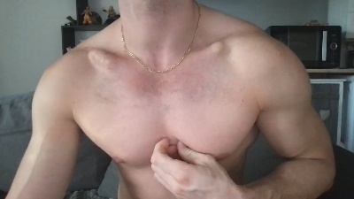 kenzo842 live cam on Cam4