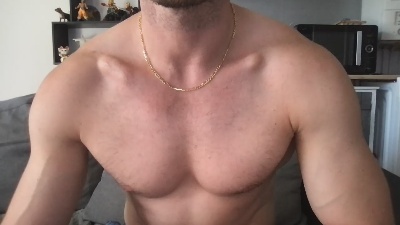 kenzo842 live cam on Cam4