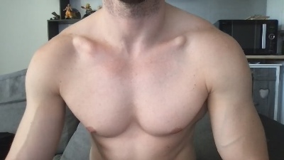 kenzo842 live cam on Cam4