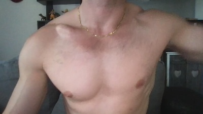 kenzo842 live cam on Cam4