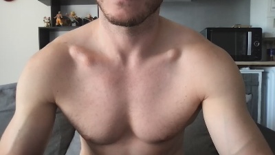 kenzo842 live cam on Cam4
