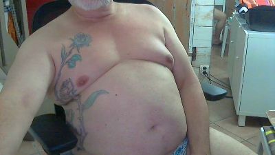 kerbao44 live cam on Cam4