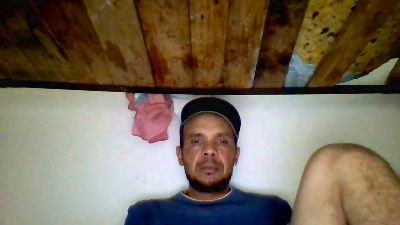 kevin09121 live cam on Cam4
