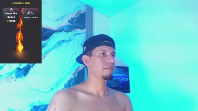 kevin__fox_ live cam on Cam4