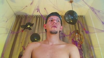 kevin__fox_ live cam on Cam4