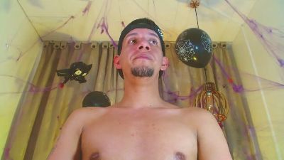kevin__fox_ live cam on Cam4