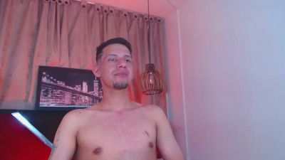 kevin__fox_ live cam on Cam4