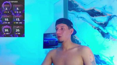 kevin__fox_ live cam on Cam4