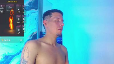 kevin__fox_ live cam on Cam4