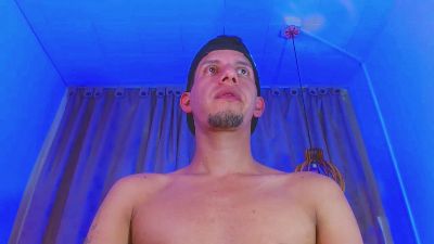 kevin__fox_ live cam on Cam4