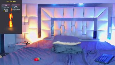 kevin__fox_ live cam on Cam4