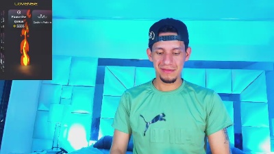 kevin__fox_ live cam on Cam4