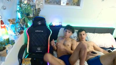 kevinchan001 live cam on Cam4