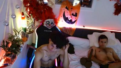kevinchan001 live cam on Cam4