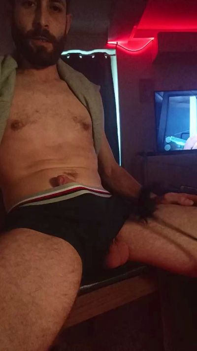 kevinchaud4 live cam on Cam4