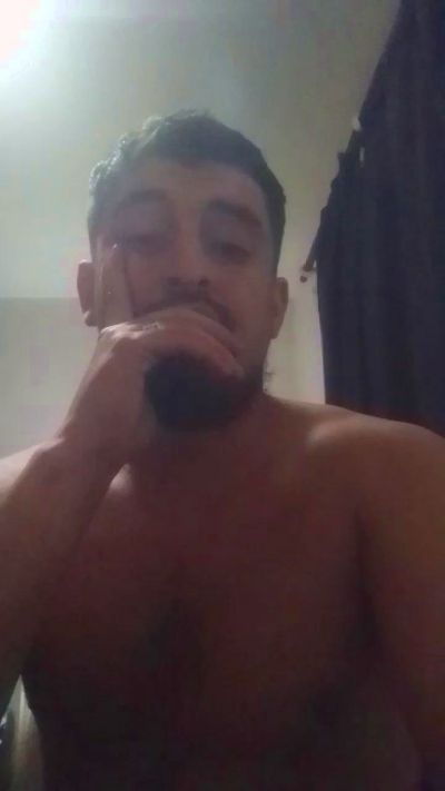 kevincho27 live cam on Cam4