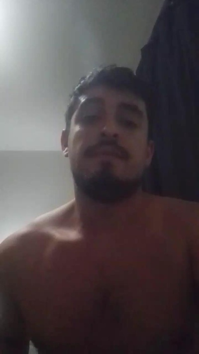 kevincho27 live cam on Cam4