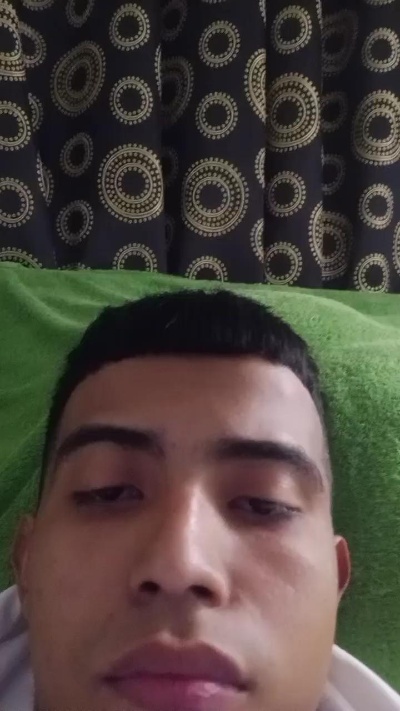 kevinhurtado3 live cam on Cam4