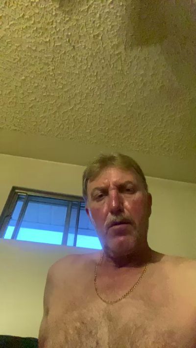 kgar1515 live cam on Cam4