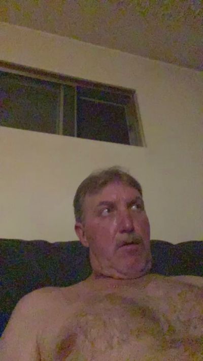 kgar1515 live cam on Cam4