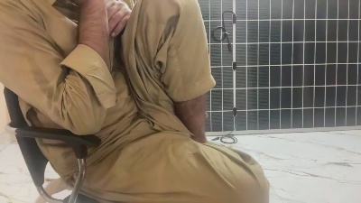 khaqan4u live cam on Cam4