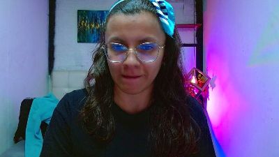 kharlamorrys_ live cam on Cam4