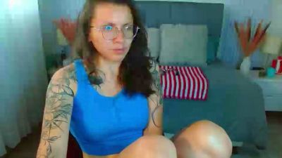 kharlamorrys_ live cam on Cam4