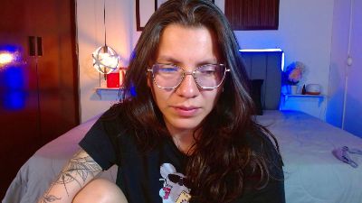 kharlamorrys_ live cam on Cam4