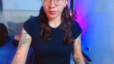 kharlamorrys_ live cam on Cam4