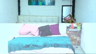 kharlamorrys_ live cam on Cam4