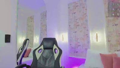 khatrina_shir live cam on Cam4
