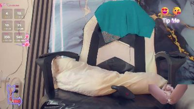 khiara_moretti live cam on Cam4