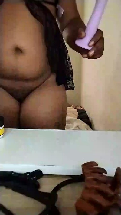 khysweetcream live cam on Cam4