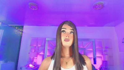 kiara_gomez__ live cam on Cam4