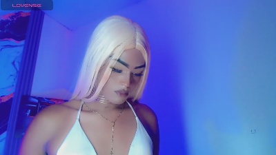 kiara_gomez__ live cam on Cam4