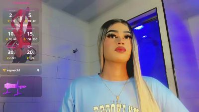 kiara_gomez__ live cam on Cam4