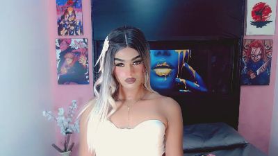 kiara_gomez__ live cam on Cam4
