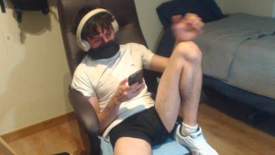 kikebigdick live cam on Cam4