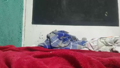 kiki2729_xxx4 live cam on Cam4