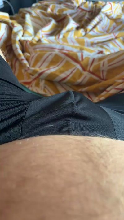 kiks___hot live cam on Cam4