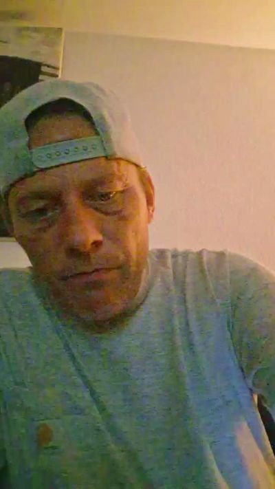kimbc38 live cam on Cam4