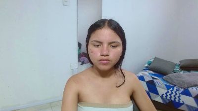 kimmyfuckass live cam on Cam4