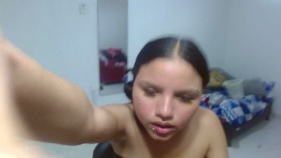 kimmyfuckass live cam on Cam4