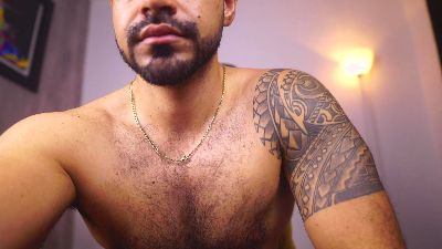 king_santy live cam on Cam4